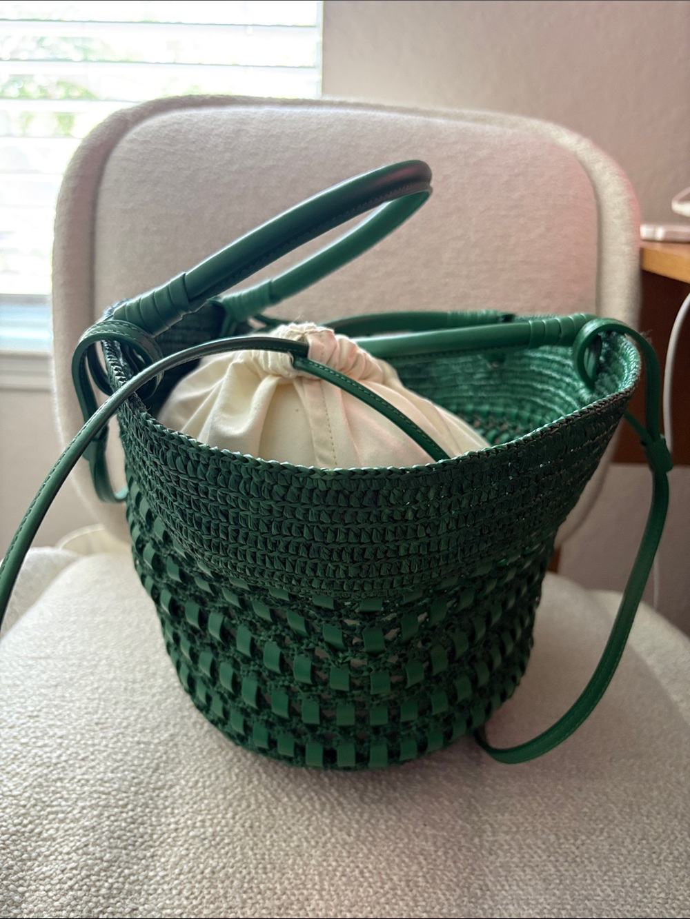 Sezane Justine Green Woven Tote Bag - Picture 3 of 5